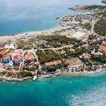 Apartament Punta By Interhome